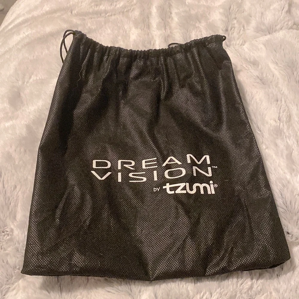 VR set.